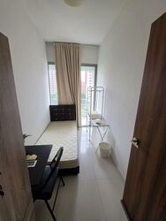 Livia (D18), Condominium #567683941